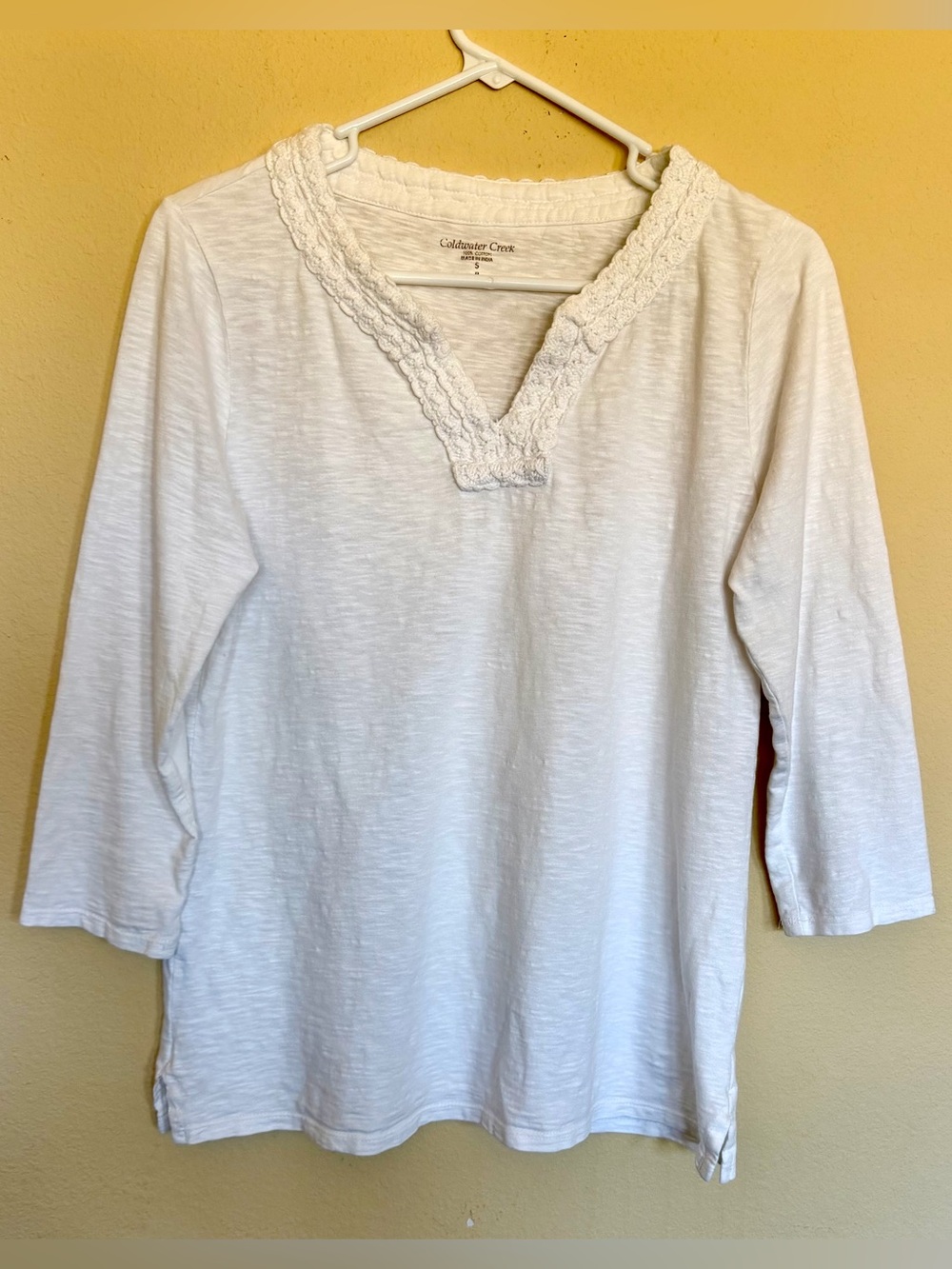 Coldwater Creek 3/4 sleeve v-neck top size small